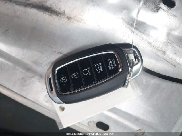 5NPLM4AG3MH040957 Hyundai ELANTRA SEL