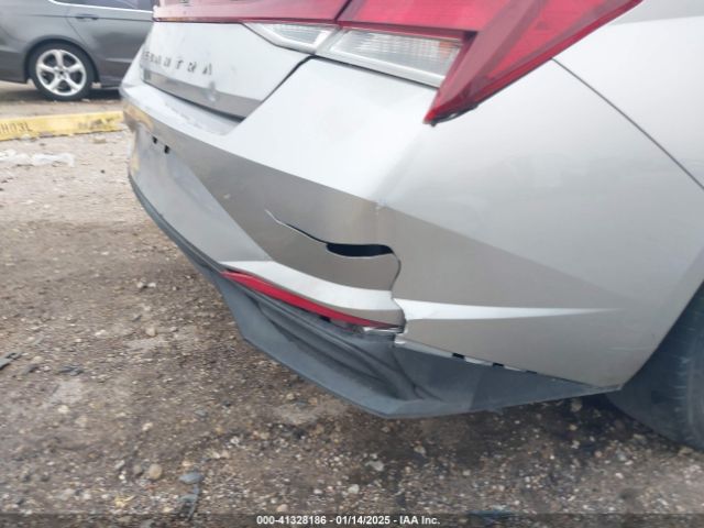 5NPLM4AG3MH040957 Hyundai ELANTRA SEL