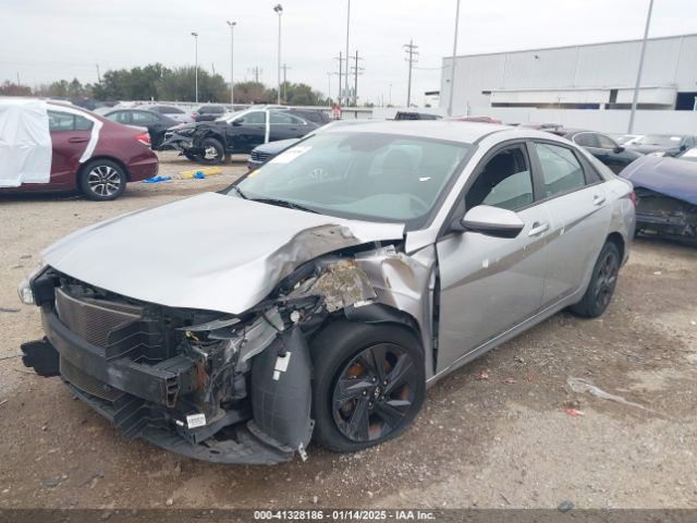 5NPLM4AG3MH040957 Hyundai ELANTRA SEL