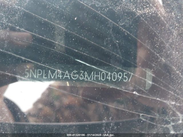 5NPLM4AG3MH040957 Hyundai ELANTRA SEL