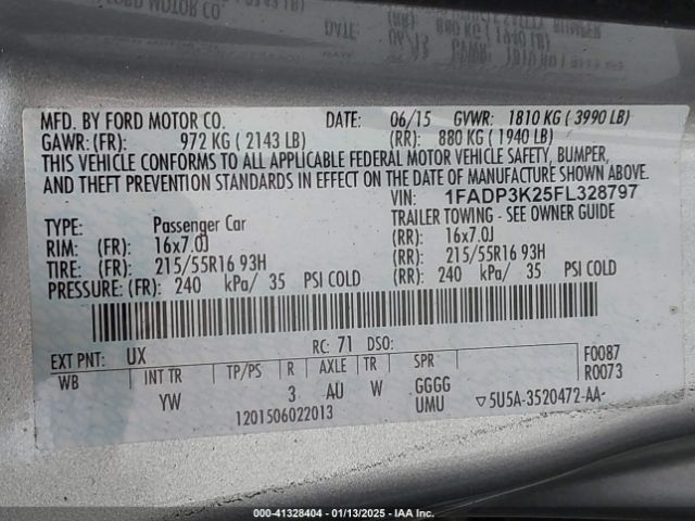 1FADP3K25FL328797 Ford FOCUS SE