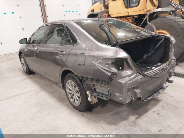Toyota CAMRY LE 2017 4T1BF1FK7HU385370 Image 3