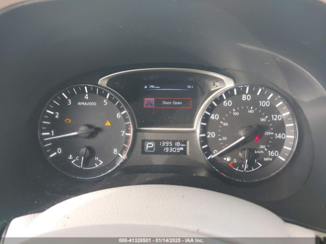 5N1AR2MN8EC637263 Nissan Pathfinder Sl