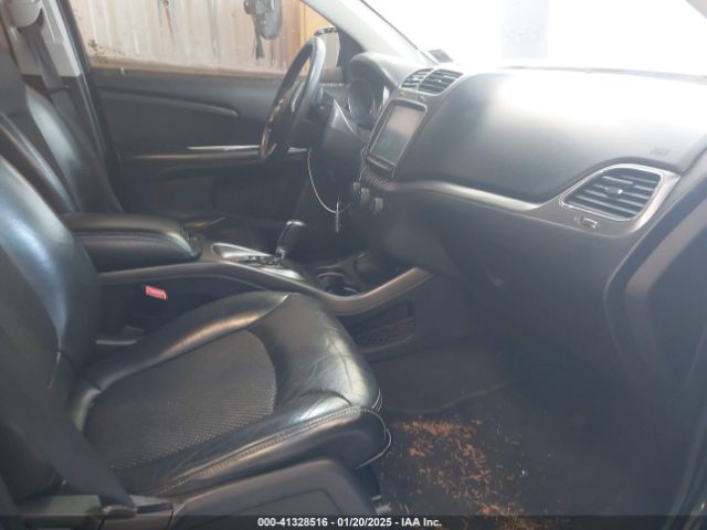 3C4PDCGG2KT716685 Dodge Journey Crossroad