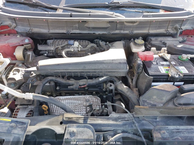 Nissan ROGUE S 2016 KNMAT2MT0GP629321 Image 10