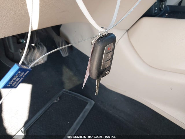 Nissan ROGUE S 2016 KNMAT2MT0GP629321 Image 11