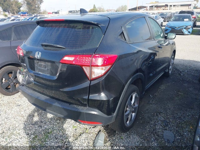 Honda HR-V LX 2018 3CZRU5H37JG703593 Image 4