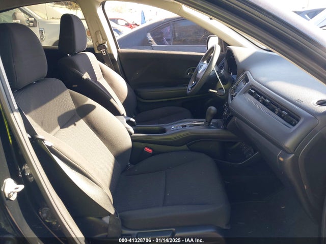 Honda HR-V LX 2018 3CZRU5H37JG703593 Image 5