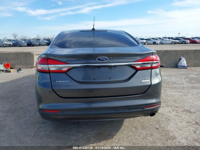 3FA6P0HD4HR339696 Ford FUSION SE