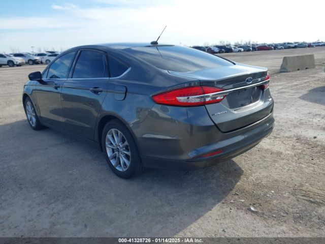 3FA6P0HD4HR339696 Ford FUSION SE