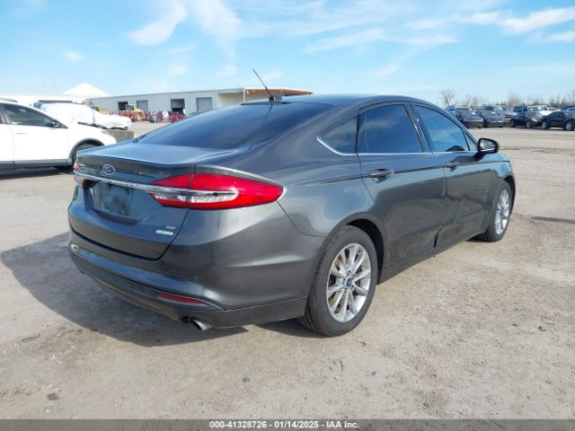 3FA6P0HD4HR339696 Ford FUSION SE