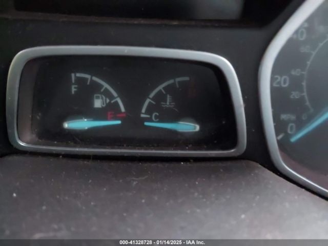 1FMCU9GD6HUD14203 Ford ESCAPE SE