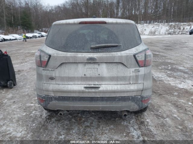 1FMCU9GD6HUD14203 Ford ESCAPE SE