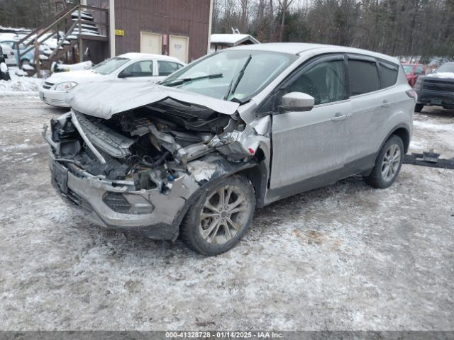1FMCU9GD6HUD14203 Ford ESCAPE SE