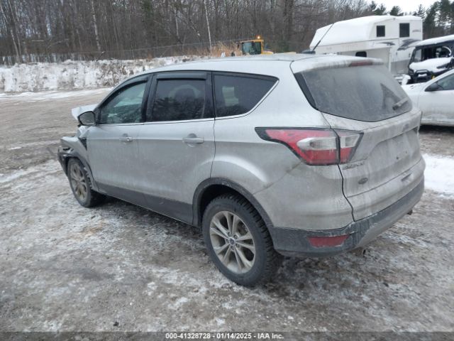 1FMCU9GD6HUD14203 Ford ESCAPE SE