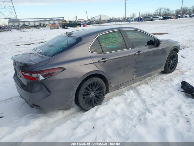4T1G11AKXMU600746 Toyota CAMRY SE