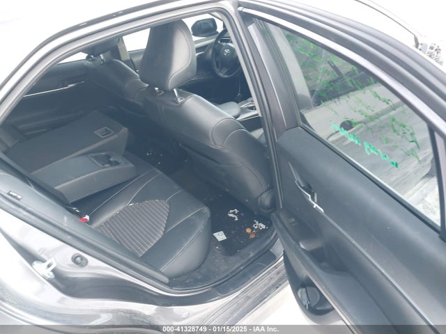 4T1G11AKXMU600746 Toyota CAMRY SE