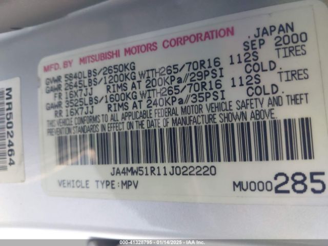2001 MITSUBISHI MONTERO JA4MW51R11J022220 Photo 8