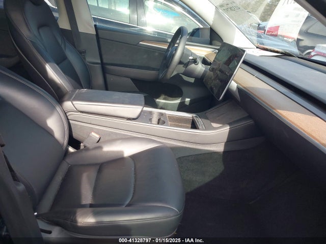 2023 TESLA MODEL Y 7SAYGAEE5PF603128 Photo 4