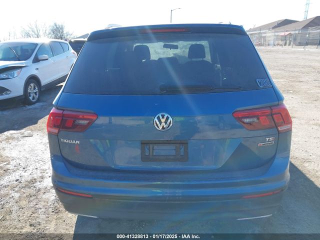 3VV0B7AX2JM109722 Volkswagen Tiguan 2.0t S
