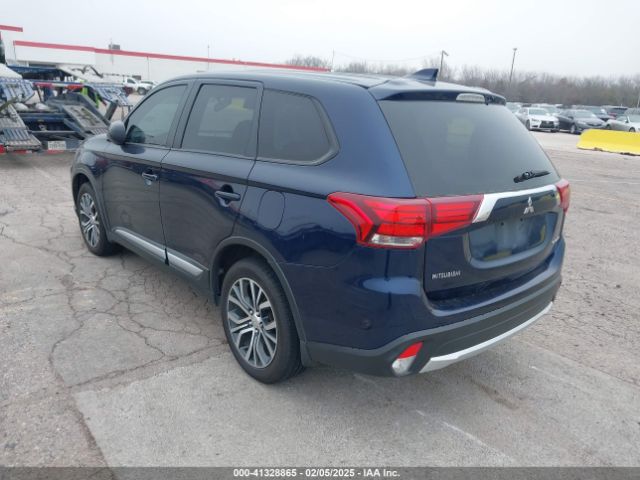 2018 MITSUBISHI OUTLANDER JA4AD2A35JZ001648 Photo 2