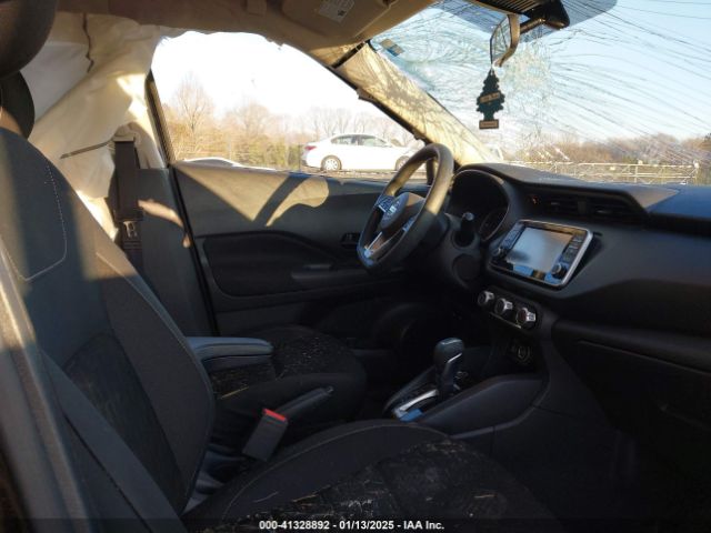 3N1CP5BV7ML493637 Nissan Kicks S Xtronic Cvt