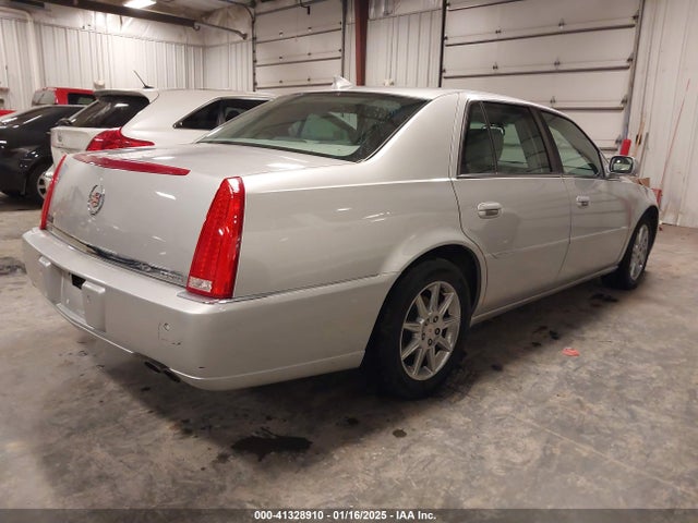 2010 CADILLAC DTS 1G6KD5EY1AU138197 Photo 3