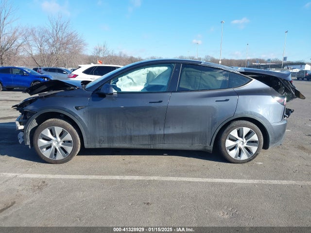 5YJYGDEE4LF030103 Tesla Model Y Long Range Dual Motor All-wheel Drive