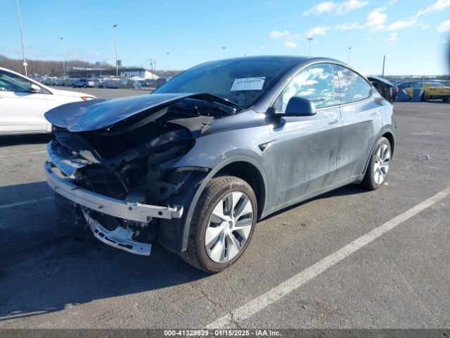 2020 TESLA MODEL Y 5YJYGDEE4LF030103 Photo 1