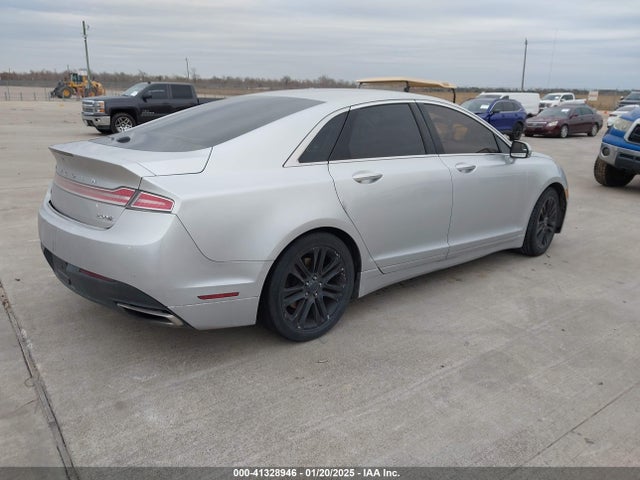 3LN6L2J98FR618486 Lincoln 2015