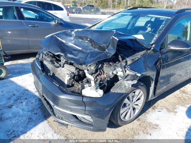 3VW117AU6JM753197 Volkswagen Golf Sportwagen Tsi S