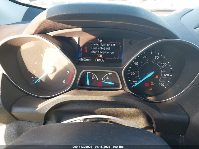 Ford Escape Titanium 2017 1FMCU0J97HUA45354 Image 7