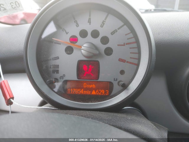 2008 MINI COOPER WMWMF33508TU66818 Photo 6