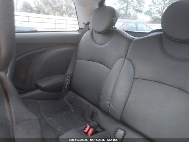 2008 MINI COOPER WMWMF33508TU66818 Photo 7