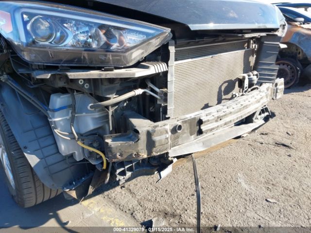 KM8J33A49MU321964 Hyundai Tucson Value