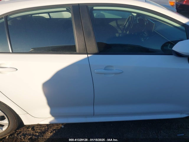 Toyota COROLLA LE 2024 5YFB4MDE5RP223289 Image 13
