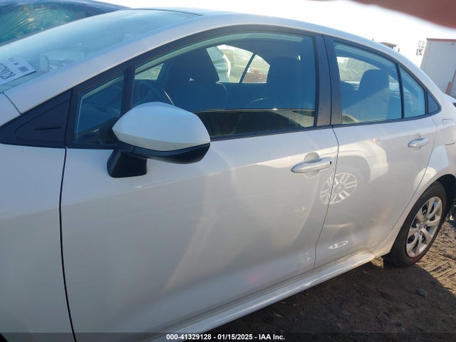 Toyota COROLLA LE 2024 5YFB4MDE5RP223289 Image 14