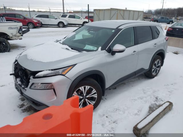 5N1BT3BB8NC673636 Nissan Rogue Sv Intelligent Awd