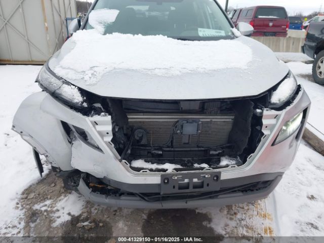 5N1BT3BB8NC673636 Nissan Rogue Sv Intelligent Awd