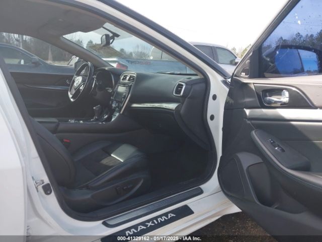 1N4AA6AP8HC416877 Nissan Maxima