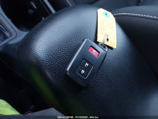 2T3WFREV3JW410080 Toyota Rav4 Adventure/xle