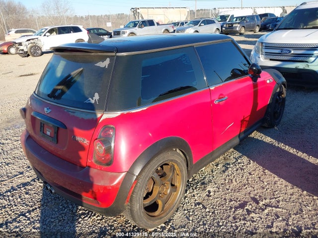 2006 MINI COOPER S WMWRE33556TL22929 Photo 3