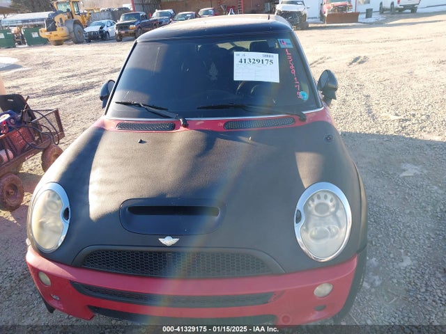 2006 MINI COOPER S WMWRE33556TL22929 Photo 5