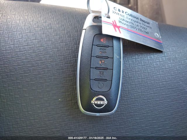 5N1BT3BA9PC799305 Nissan Rogue Sv Fwd