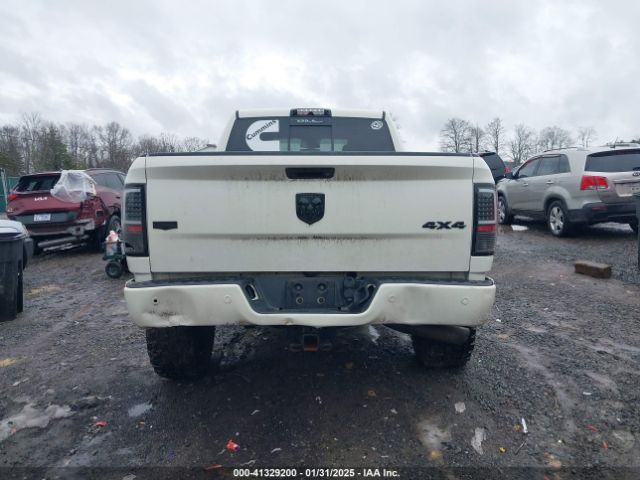 3C6UR5FL0HG749806 RAM 2500 Laramie  4x4 6'4 Box