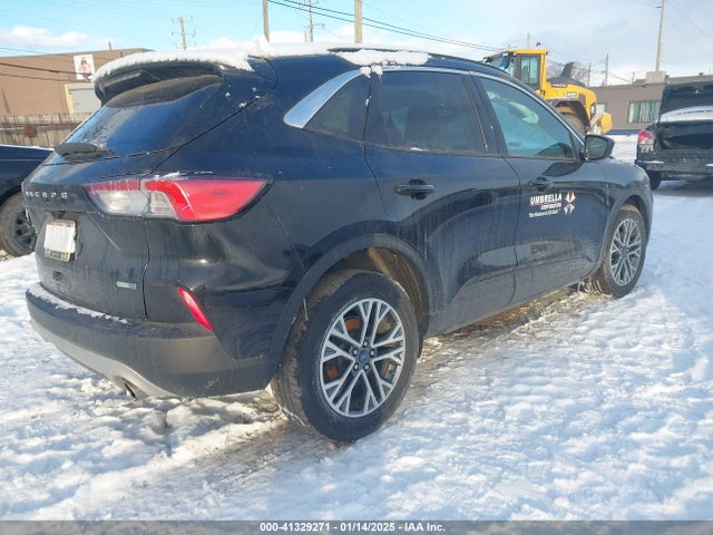 1FMCU9H64LUA26169 Ford ESCAPE SEL