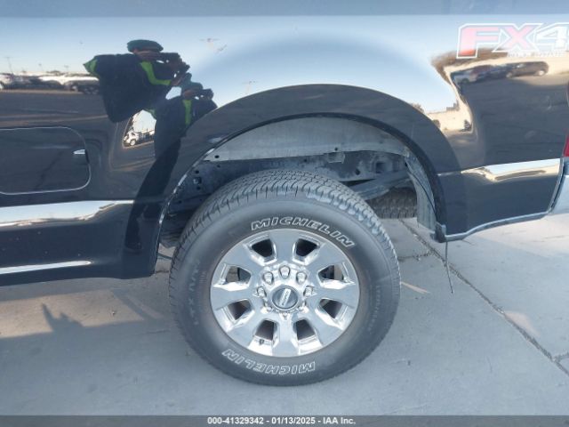 1FT7W2BT4KEC79703 Ford F-250 Lariat