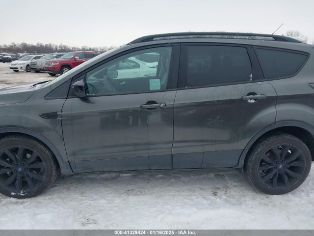 Ford ESCAPE SE 2017 1FMCU0GD5HUA94760 Image 14