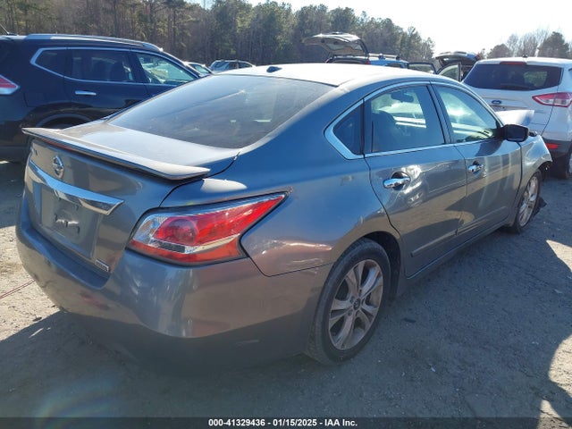 Nissan Altima 2.5 S 2015 1N4AL3APXFC584378 Image 4
