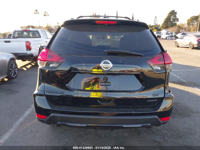 Nissan ROGUE SV 2018 5N1AT2MT2JC804422 Image 17